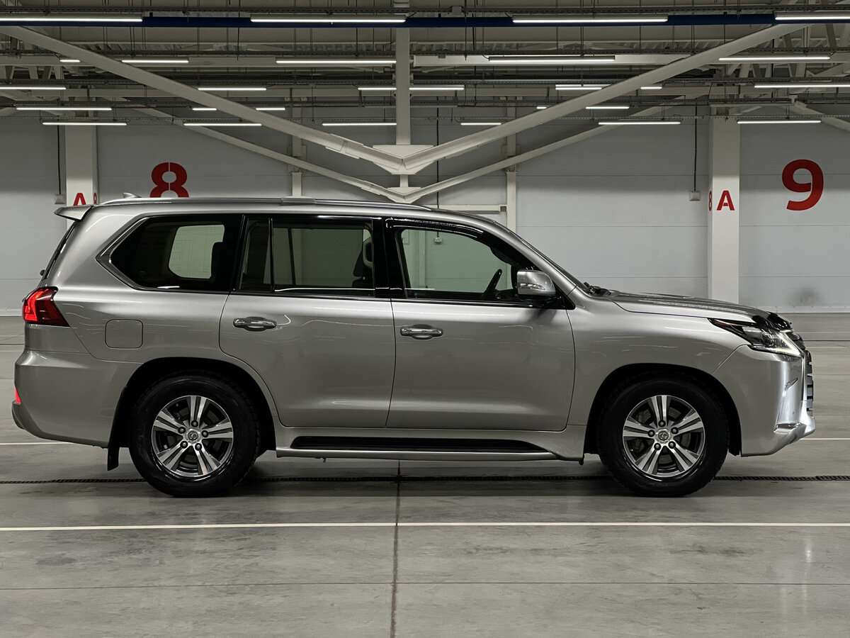 Lexus LX с пробегом — 2021 год. Фото: #3