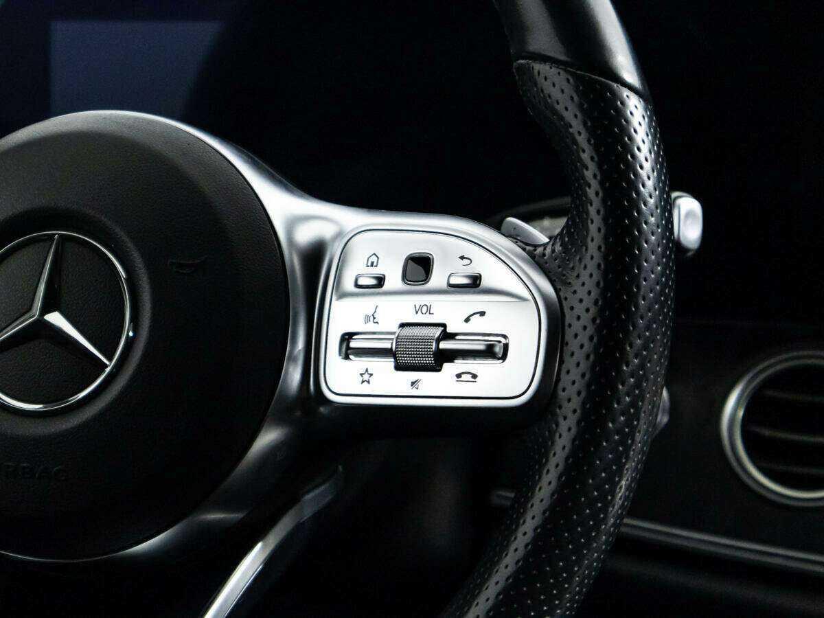 Mercedes-Benz E-Класс с пробегом — 2019 год. Фото: #19