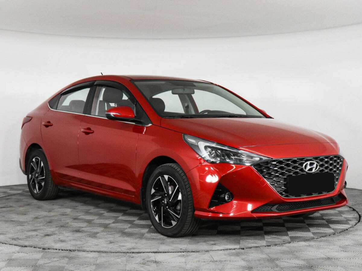 Hyundai Solaris с пробегом — 2022 год. Фото: #2