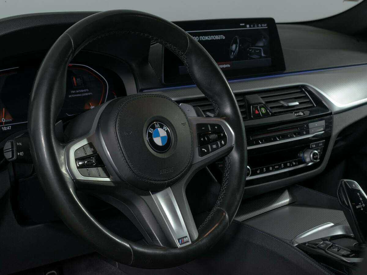 BMW 5 серии с пробегом — 2020 год. Фото: #10