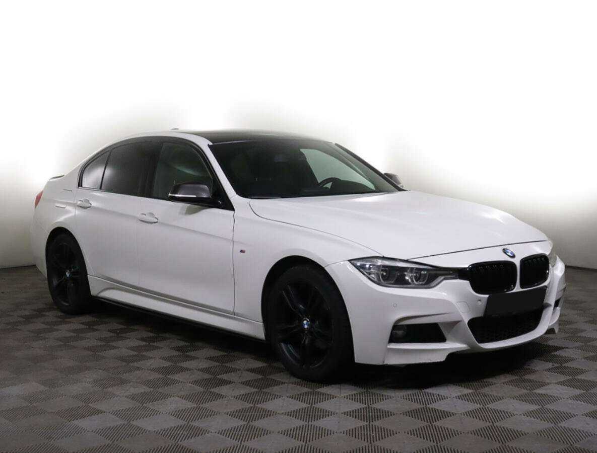 BMW 3 серии с пробегом — 2016 год. Фото: #1