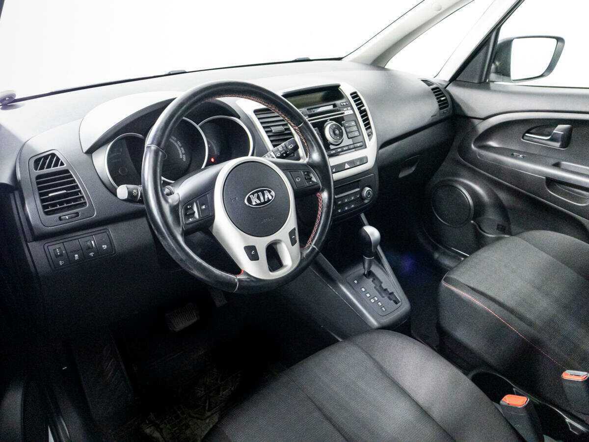 Kia Venga с пробегом — 2015 год. Фото: #10