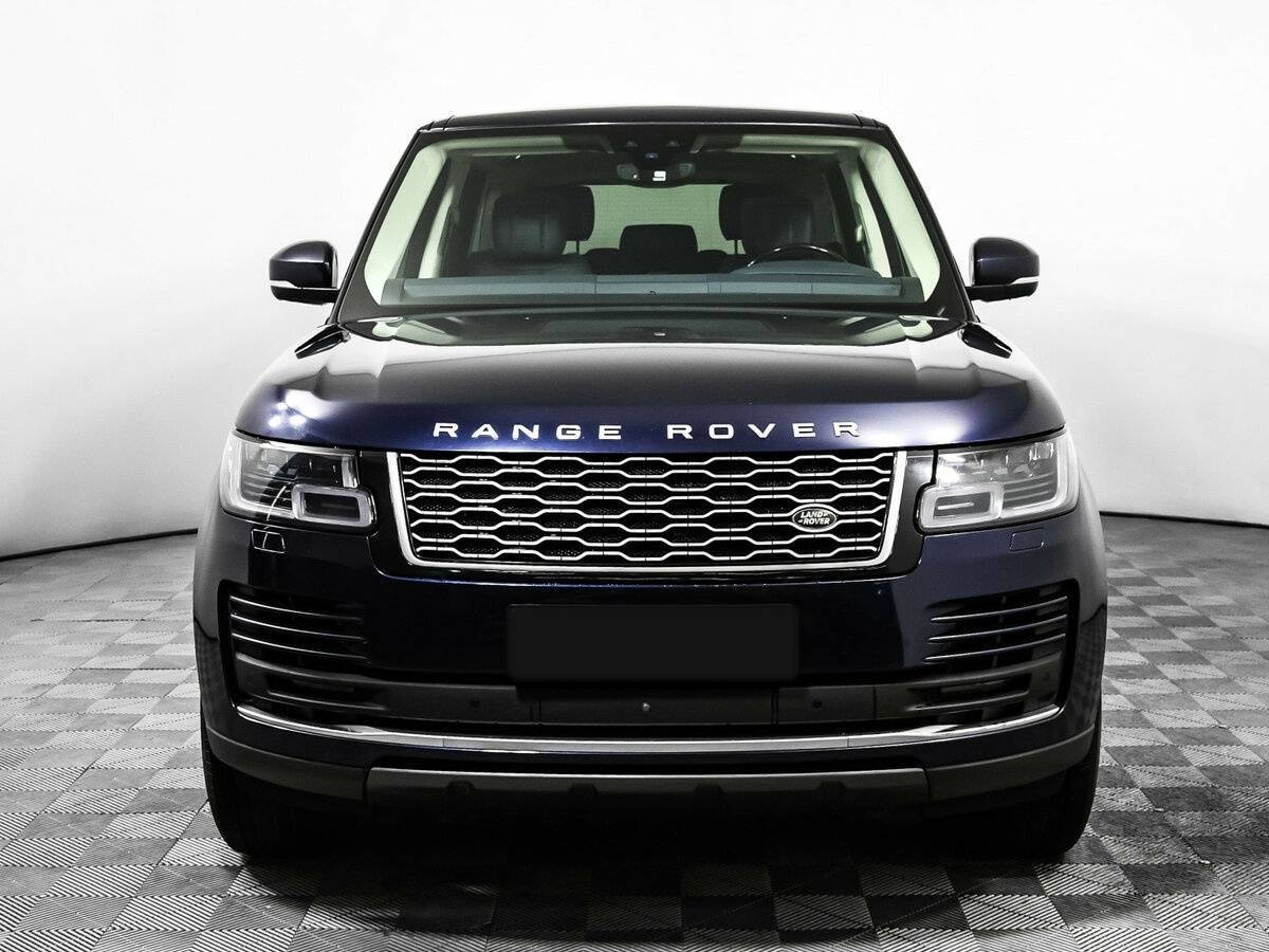 Land Rover Range Rover с пробегом — 2018 год. Фото: #1