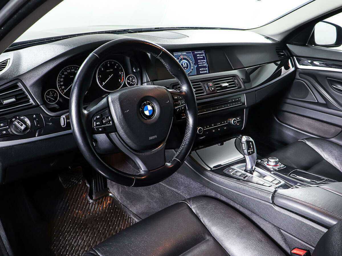 BMW 5 серии с пробегом — 2012 год. Фото: #12