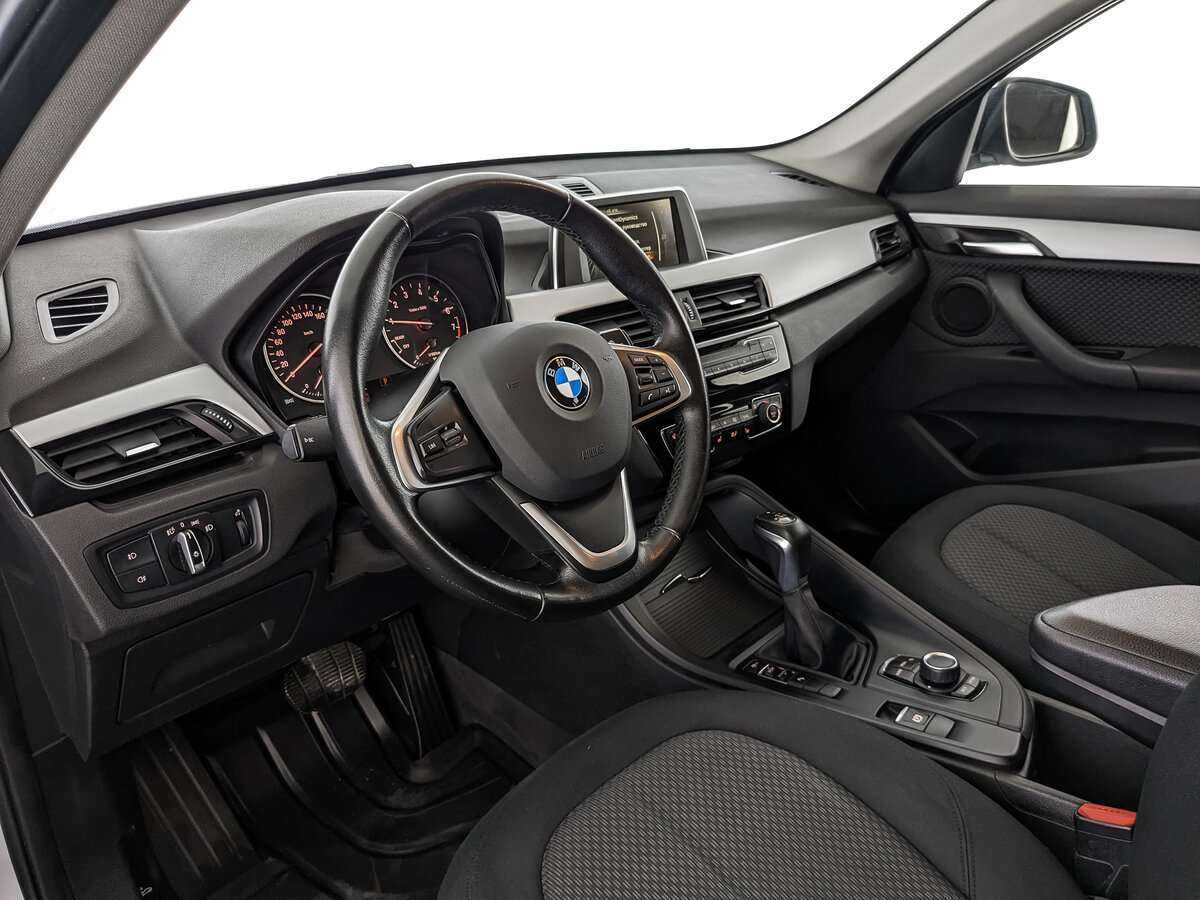 BMW X1 с пробегом — 2015 год. Фото: #14