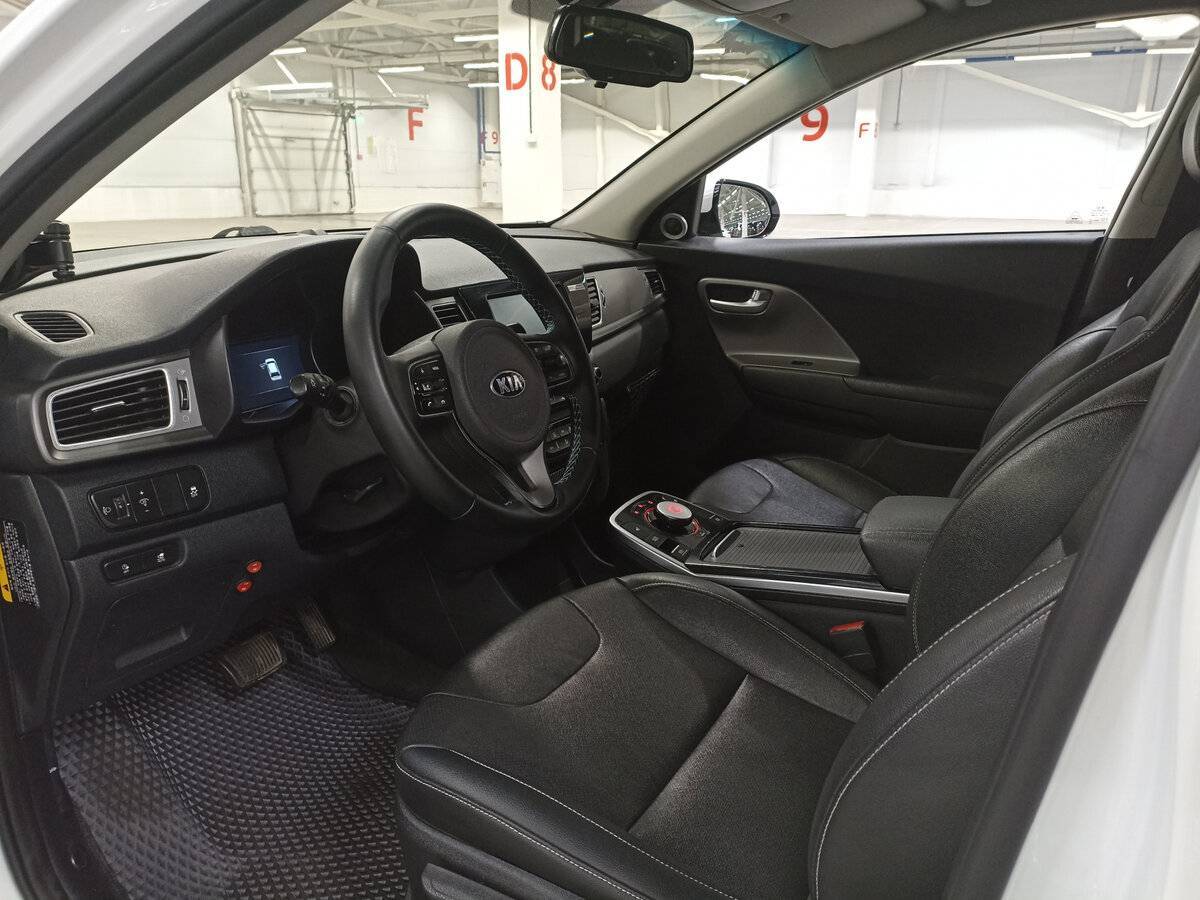 Kia Niro с пробегом — 2019 год. Фото: #15