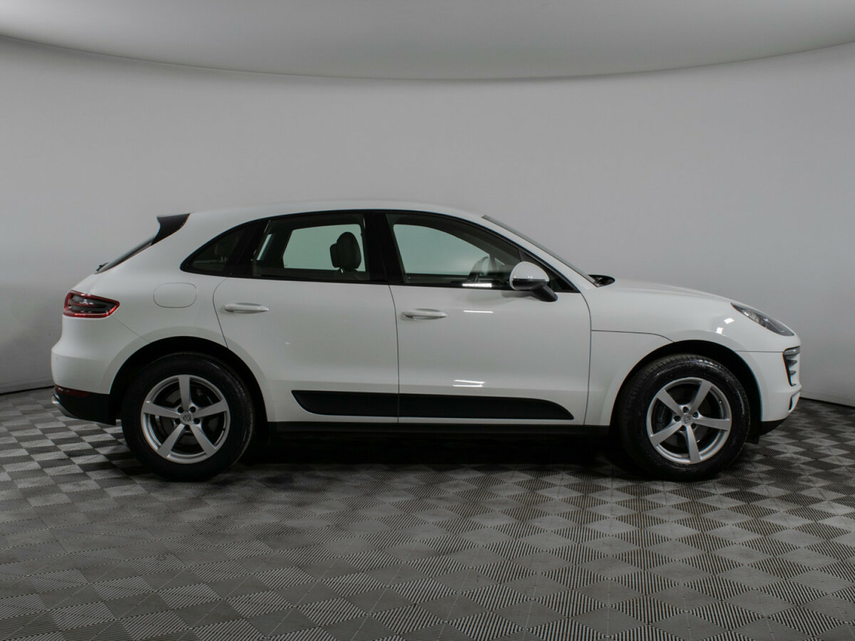 Porsche Macan с пробегом — 2018 год. Фото: #3