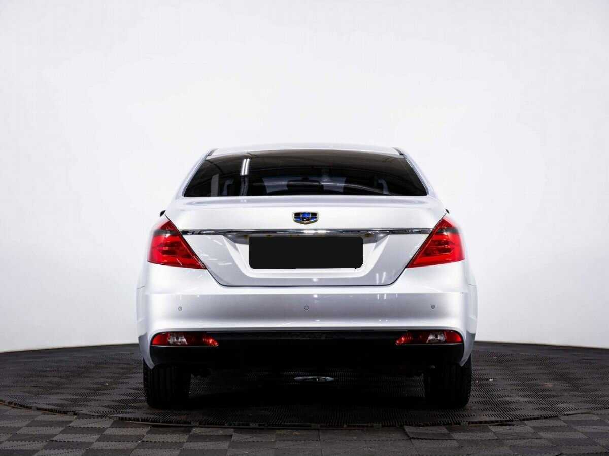 Geely Emgrand 7 с пробегом — 2020 год. Фото: #4