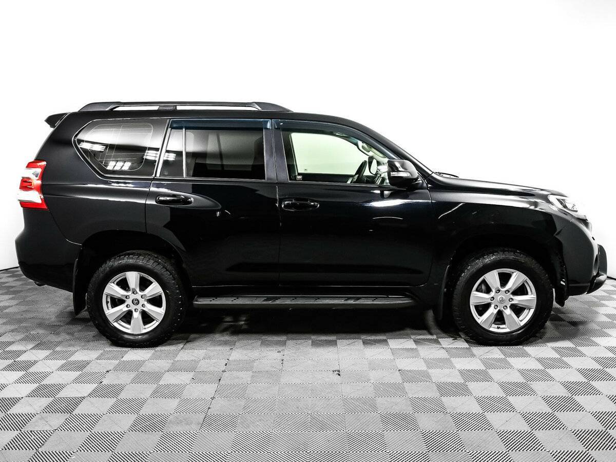 Toyota Land Cruiser Prado с пробегом — 2014 год. Фото: #3