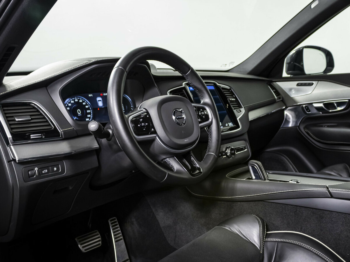 Volvo XC90 с пробегом — 2021 год. Фото: #10