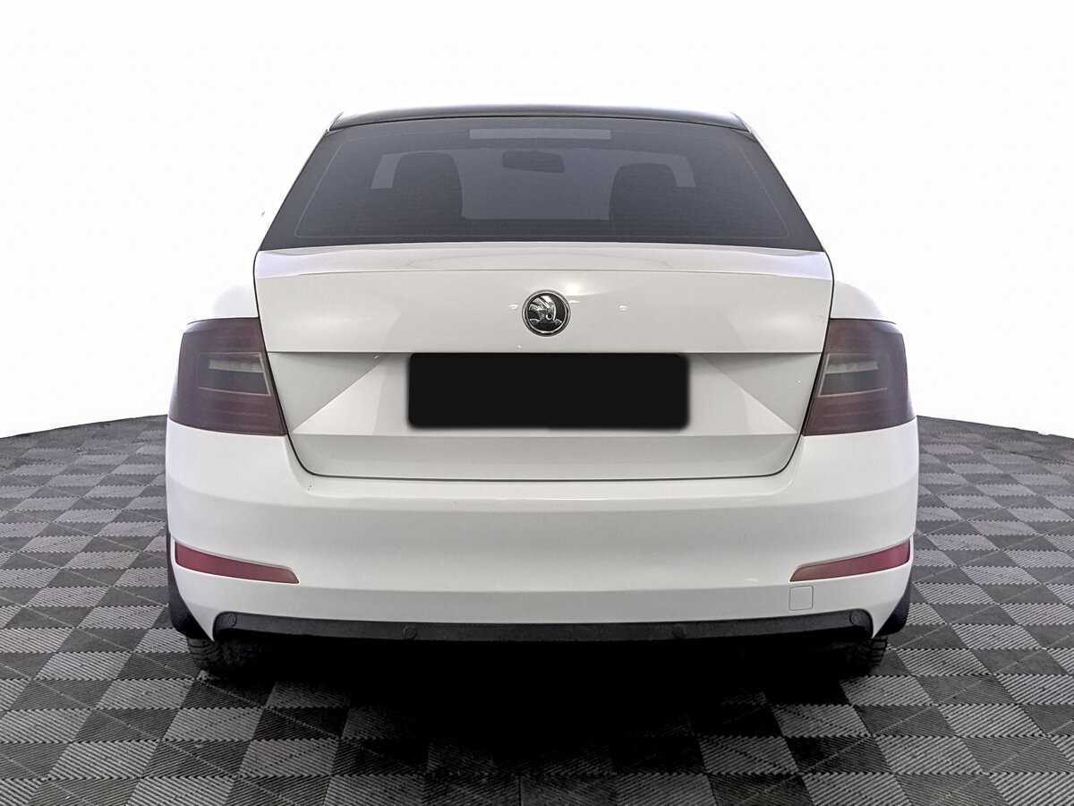 Skoda Octavia с пробегом — 2014 год. Фото: #5