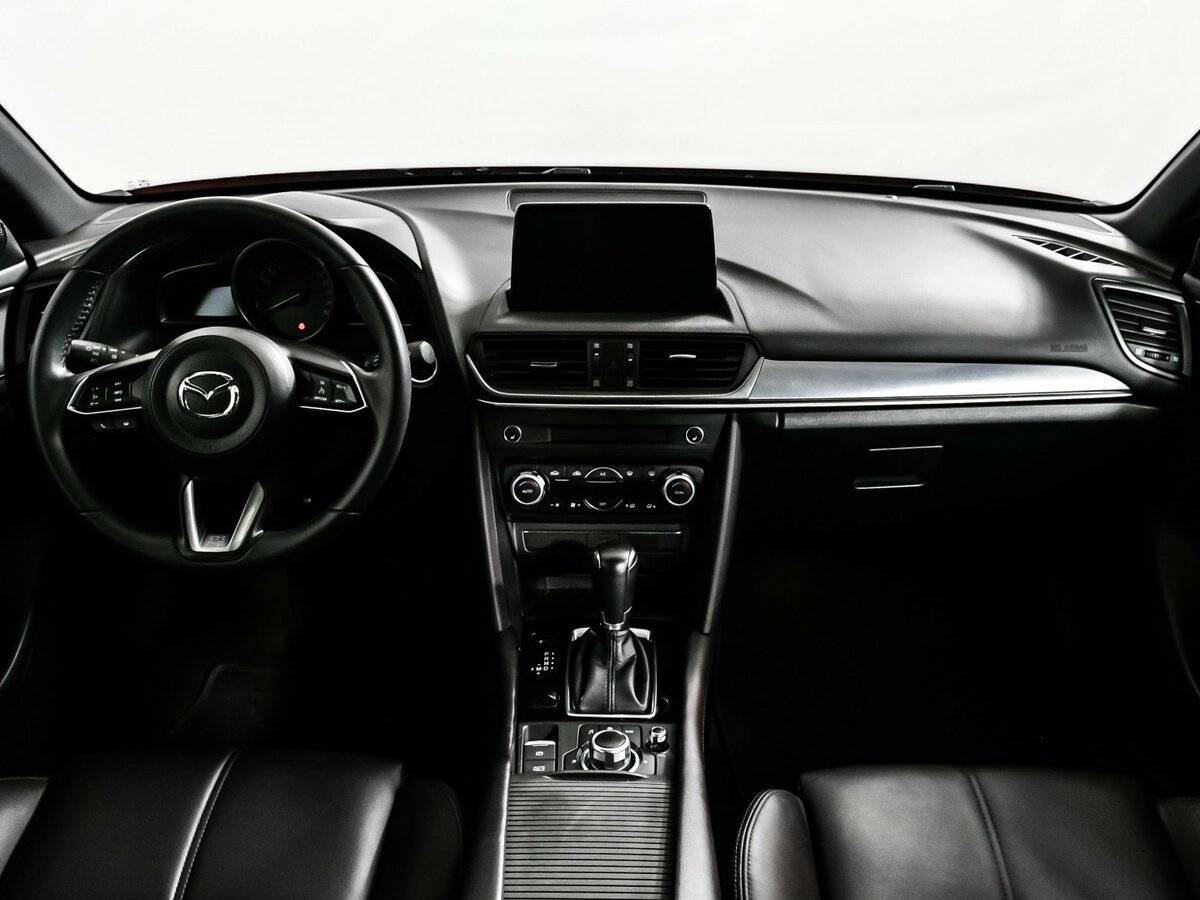 Mazda CX-4 с пробегом — 2022 год. Фото: #10