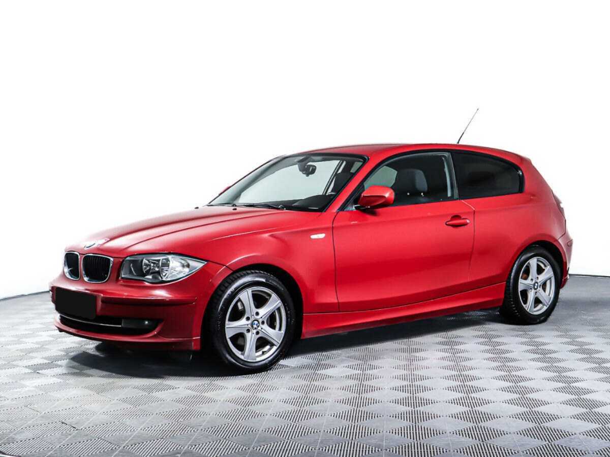 BMW 1 серии с пробегом — 2011 год. Посмотреть фото