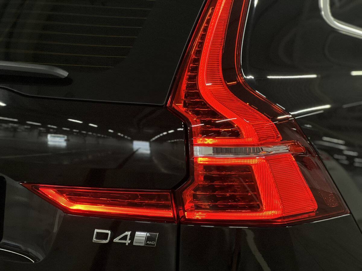 Volvo XC60 с пробегом — 2018 год. Фото: #8