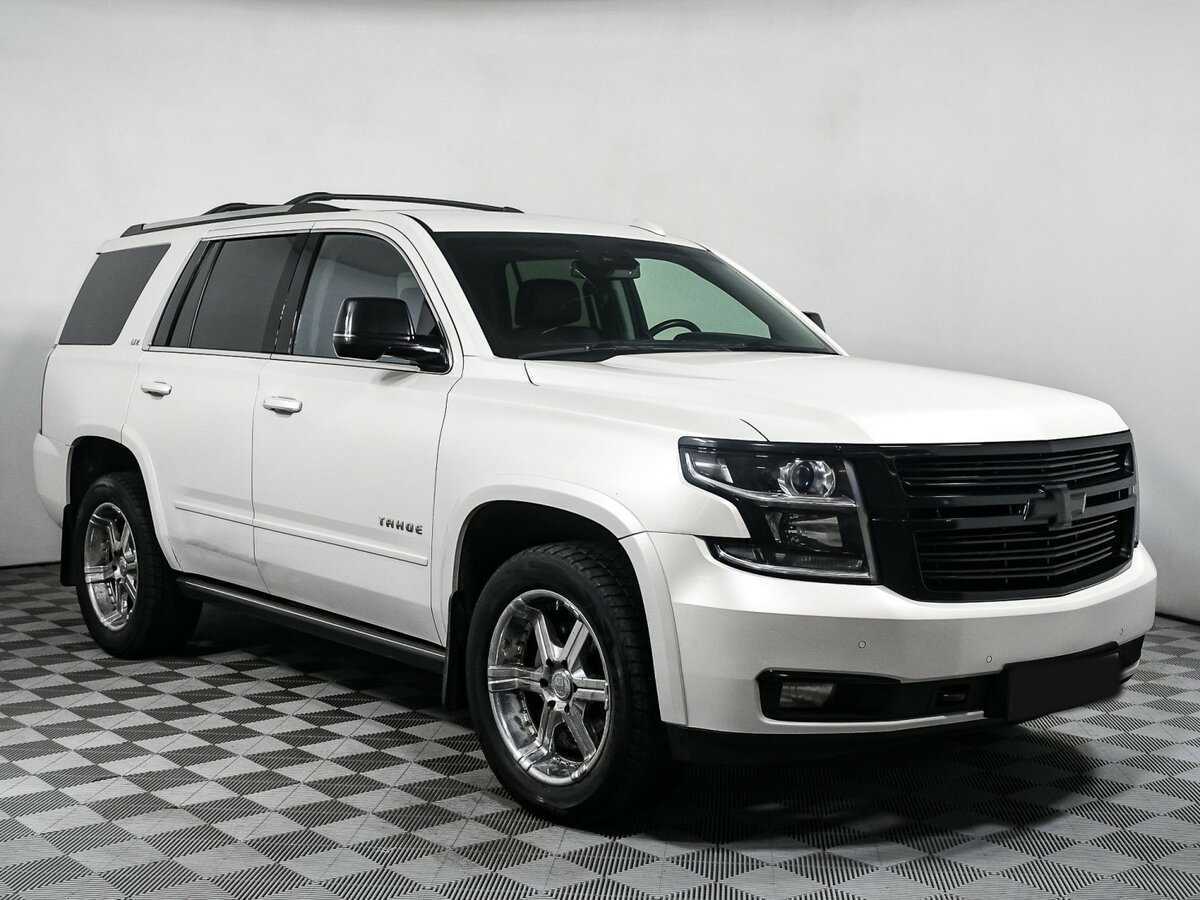 Chevrolet Tahoe с пробегом — 2015 год. Фото: #2