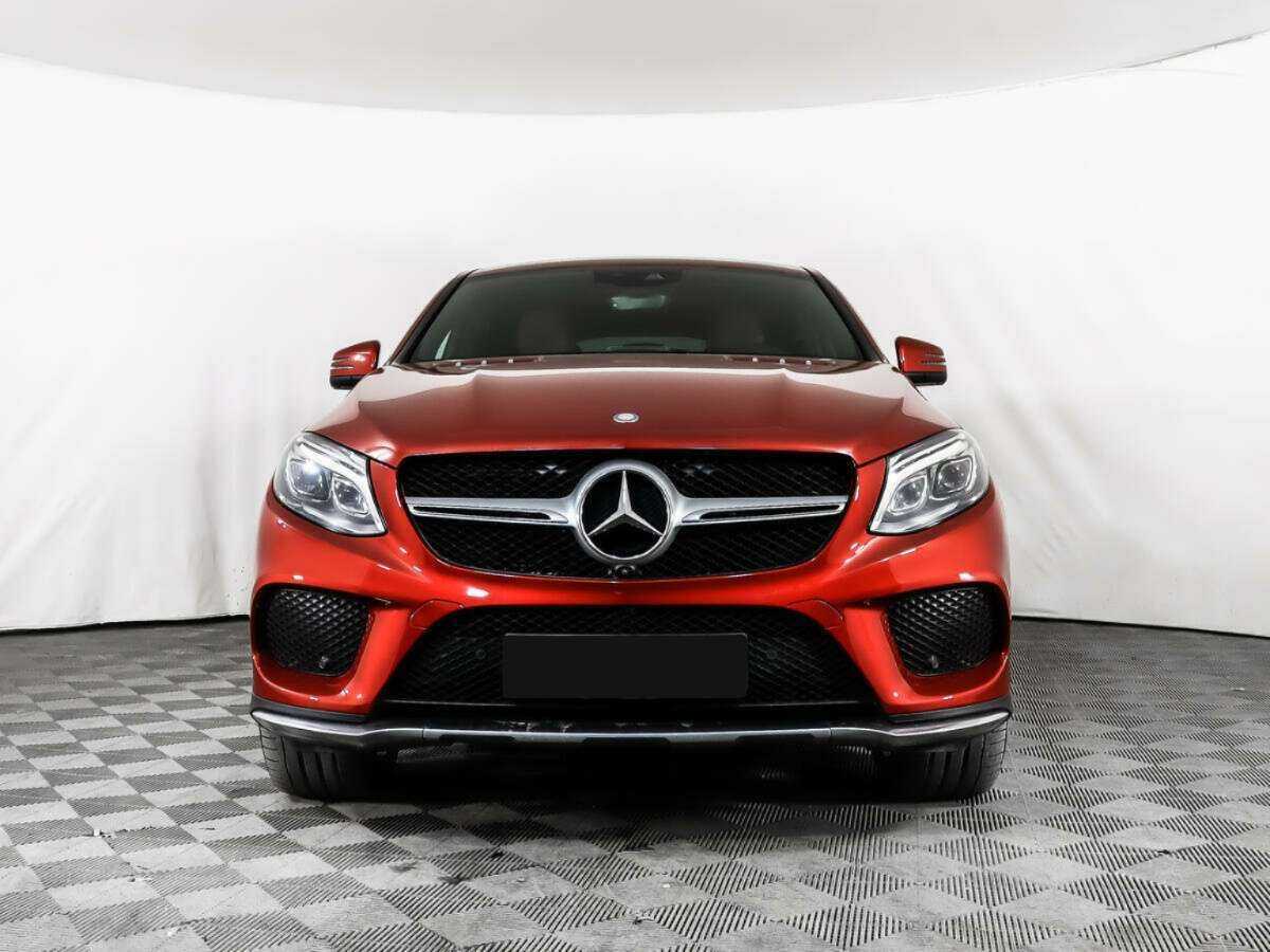 Mercedes-Benz GLE Coupe с пробегом — 2016 год. Фото: #1
