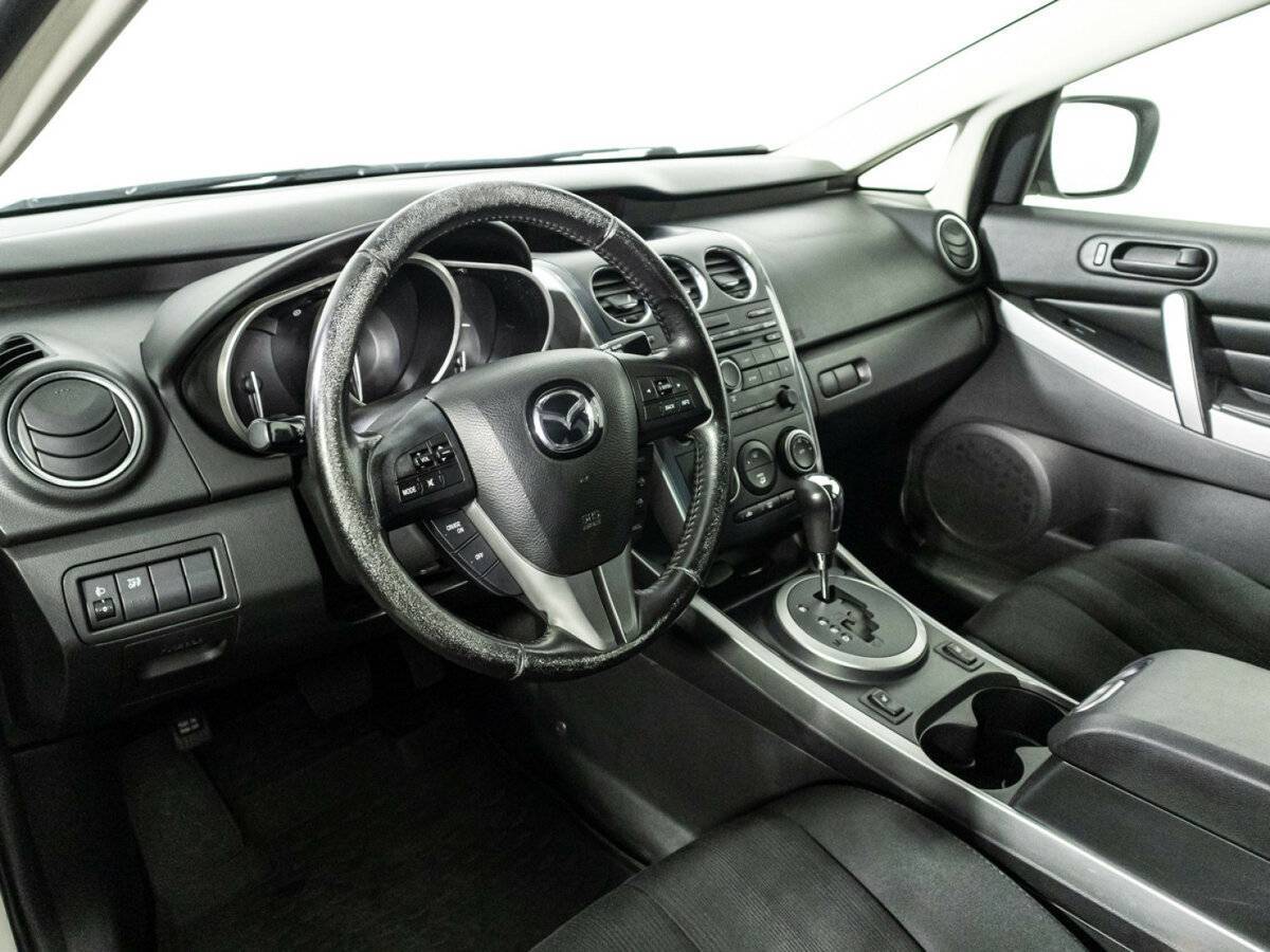 Mazda CX-7 с пробегом — 2011 год. Фото: #10