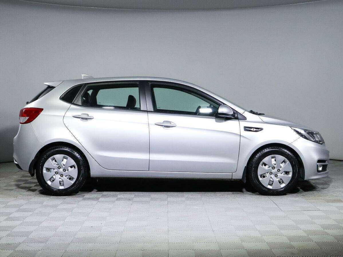 Kia Rio с пробегом — 2017 год. Фото: #3