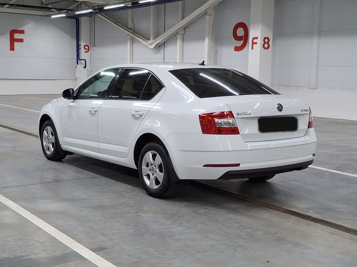 Skoda Octavia с пробегом — 2018 год. Фото: #6