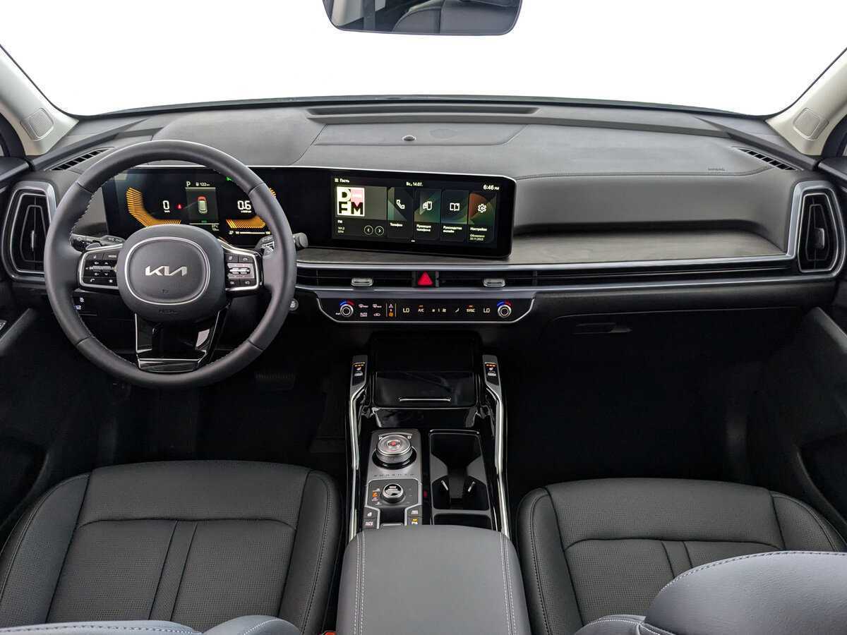 Kia Sorento с пробегом — 2024 год. Фото: #11