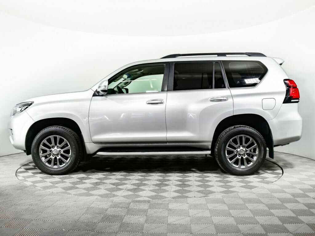 Toyota Land Cruiser Prado с пробегом — 2018 год. Фото: #5