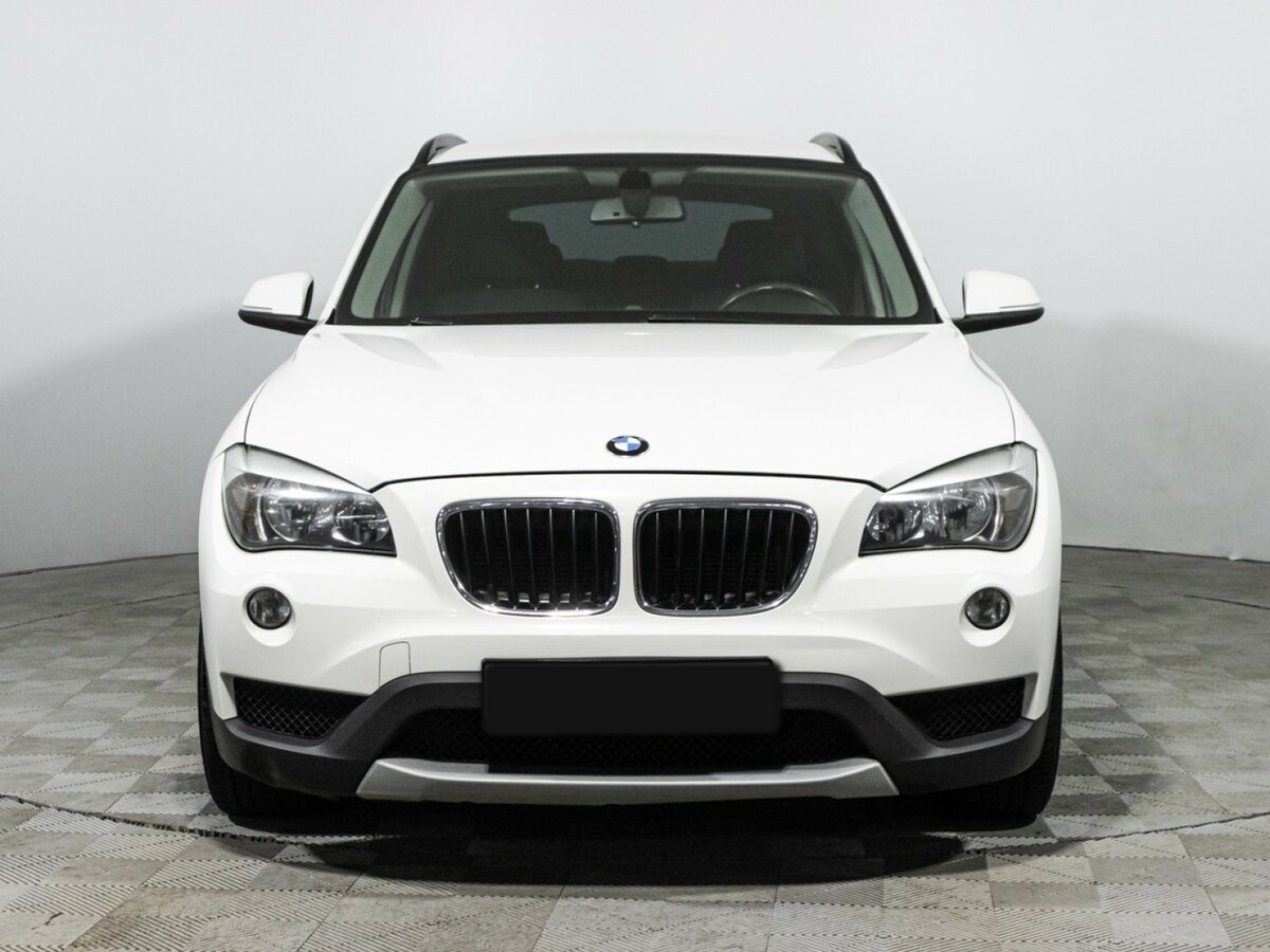 BMW X1 с пробегом — 2013 год. Фото: #1