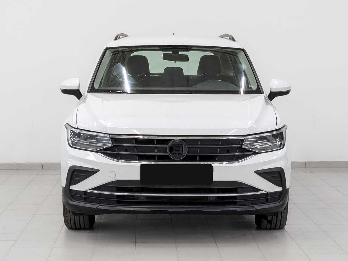Volkswagen Tiguan с пробегом — 2021 год. Фото: #1