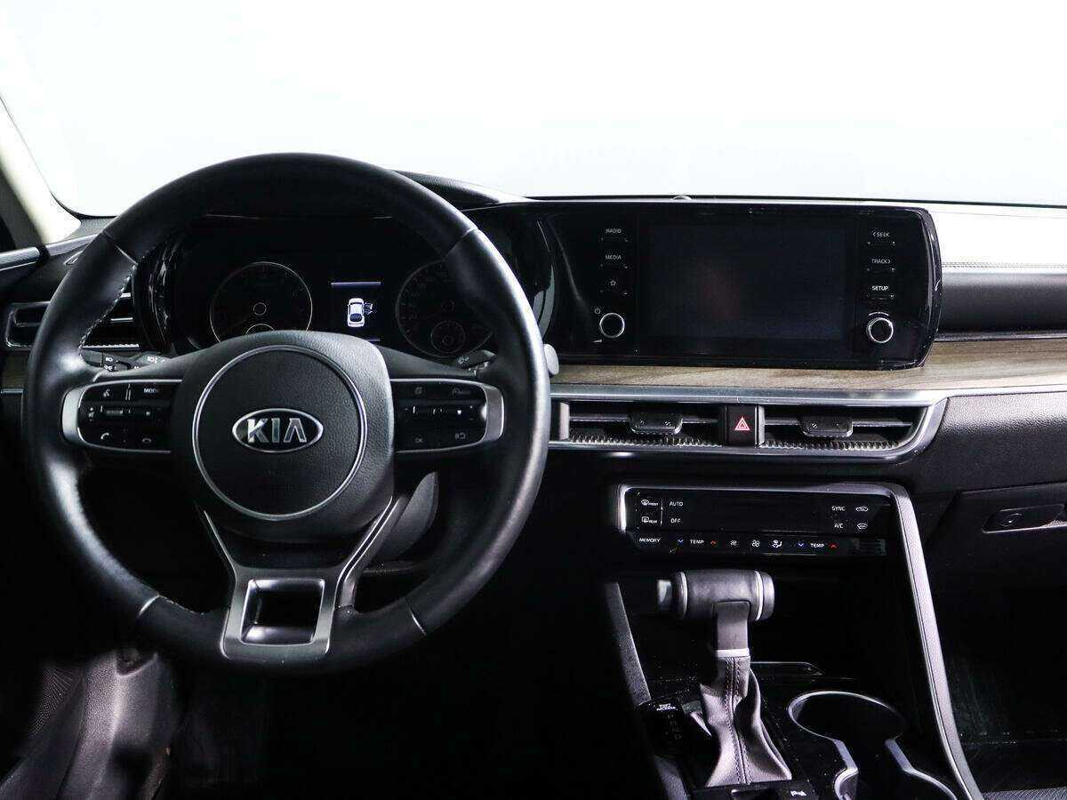Kia K5 с пробегом — 2021 год. Фото: #9