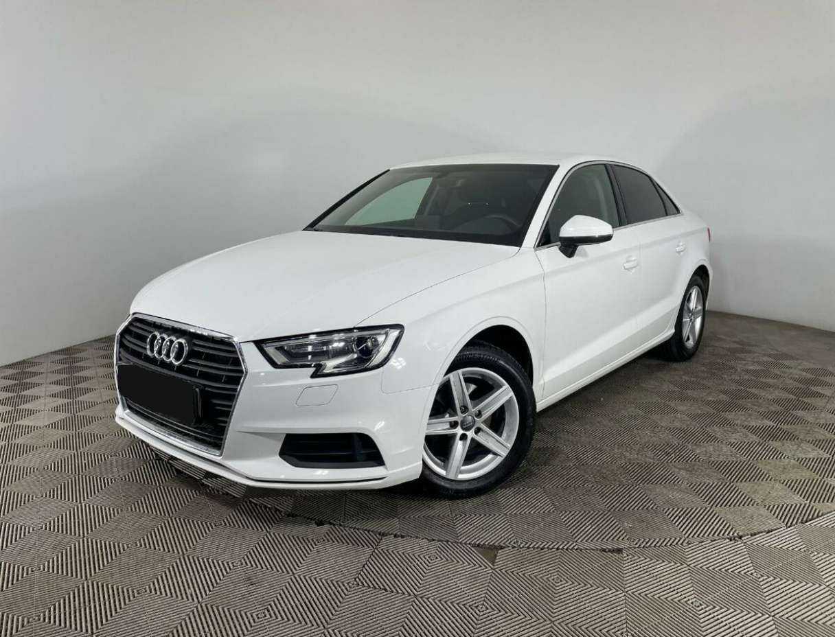 Audi A3 с пробегом — 2018 год. Посмотреть фото