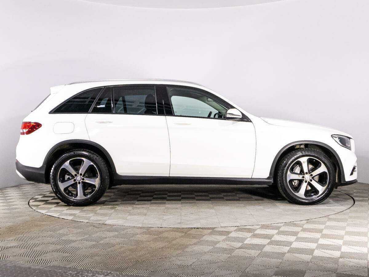 Mercedes-Benz GLC с пробегом — 2016 год. Фото: #3