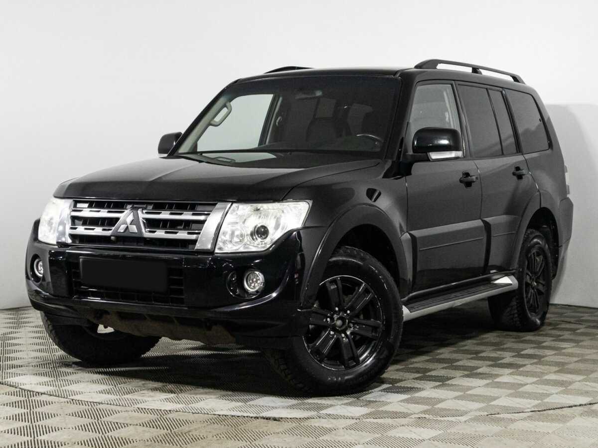 Mitsubishi Pajero с пробегом — 2011 год. Фото: #0