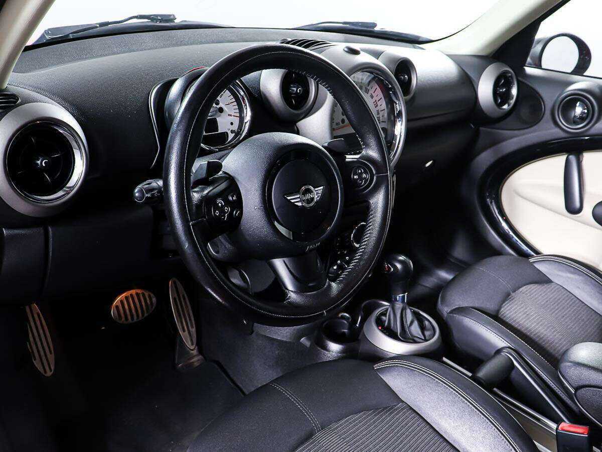 Mini Countryman с пробегом — 2012 год. Фото: #12