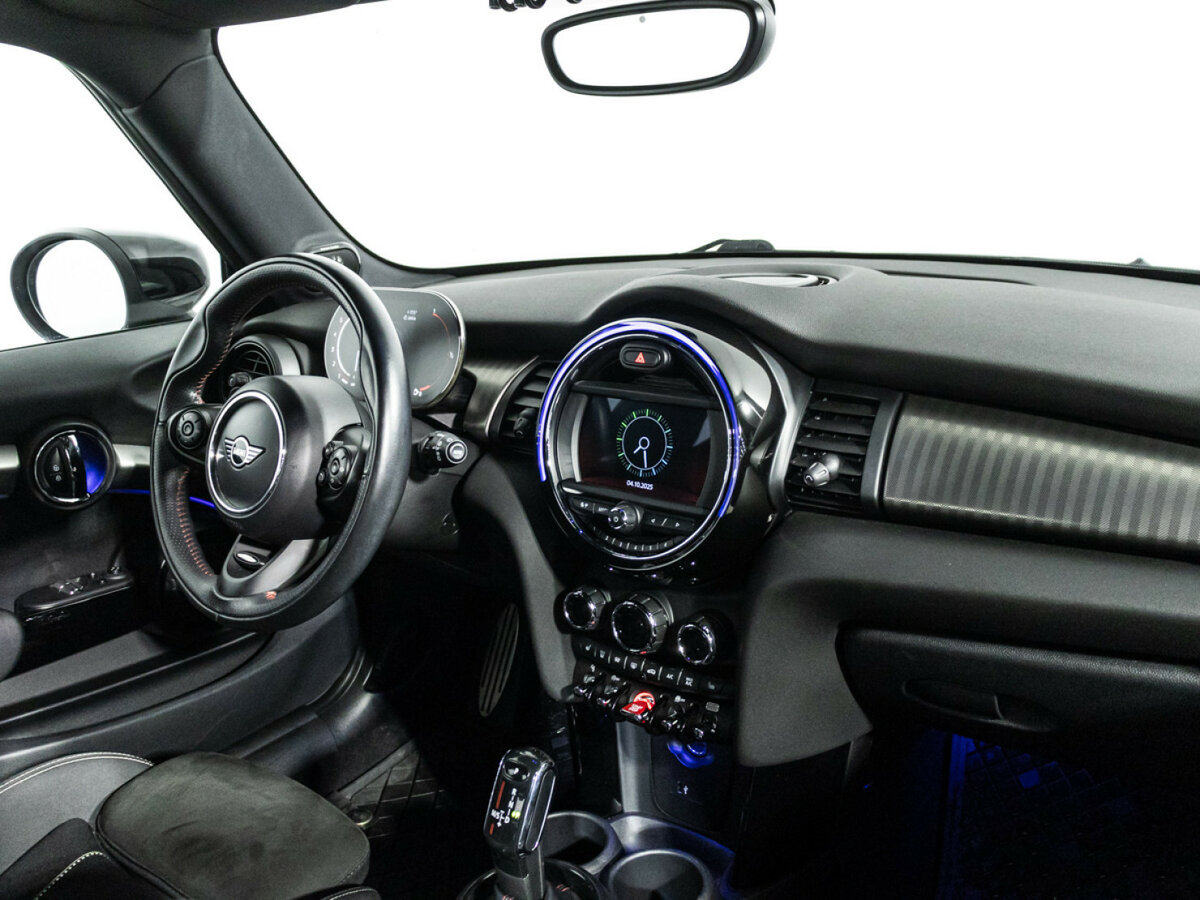 Mini Hatch с пробегом — 2020 год. Фото: #8