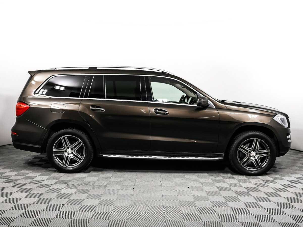 Mercedes-Benz GL-Класс с пробегом — 2012 год. Фото: #3