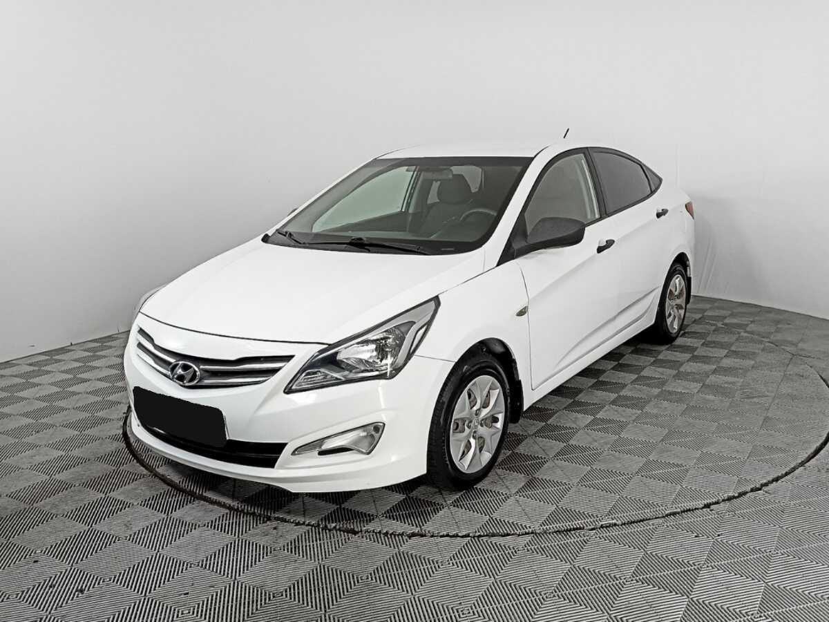 Hyundai Solaris с пробегом — 2015 год. Фото: #0