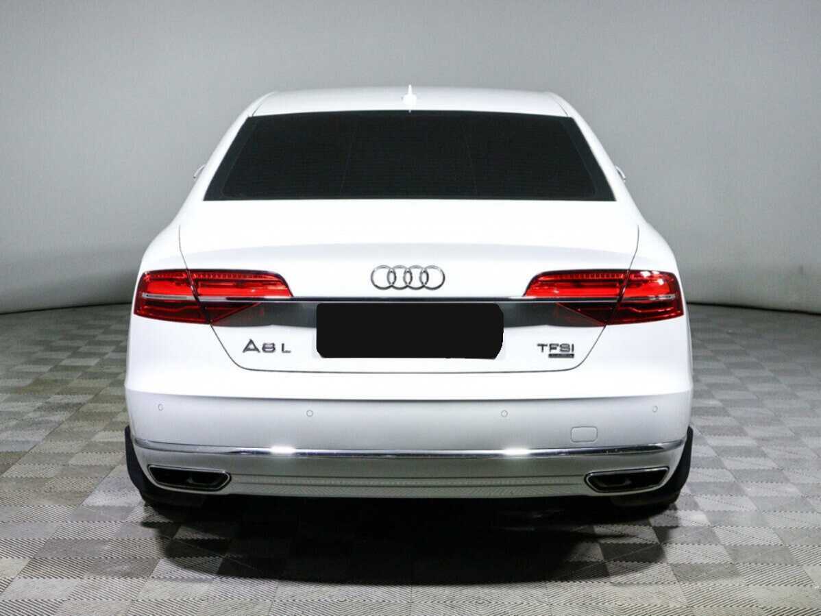Audi A8 с пробегом — 2015 год. Фото: #4
