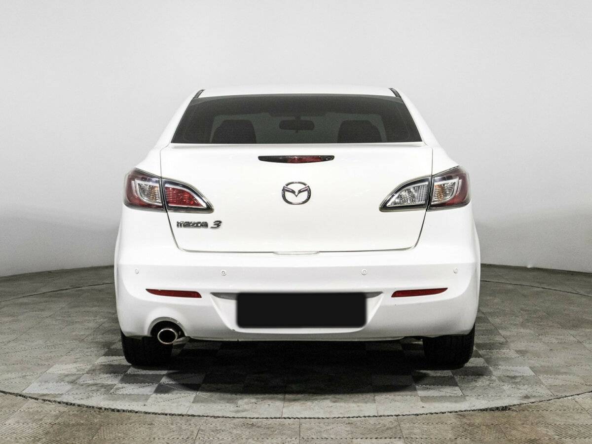 Mazda 3 с пробегом — 2011 год. Фото: #5