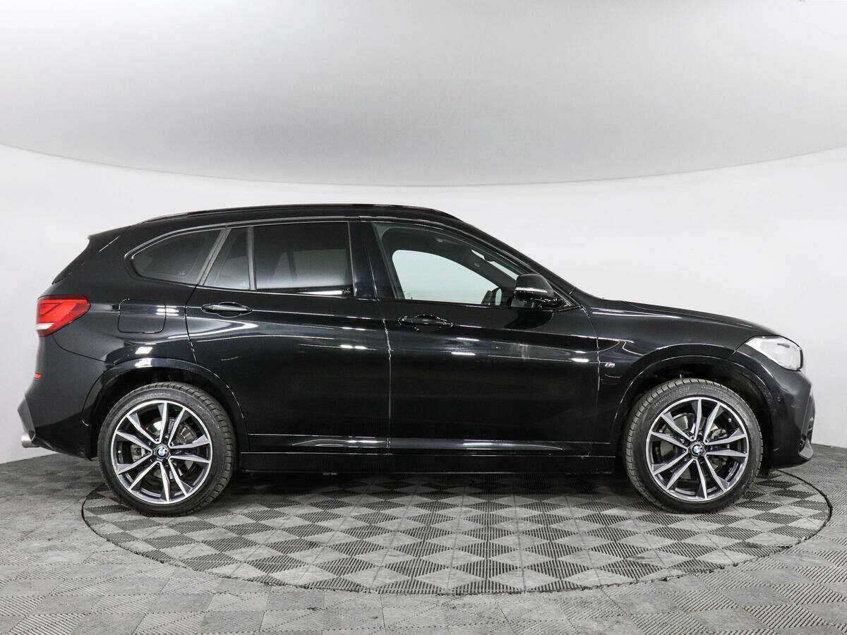 BMW X1 с пробегом — 2022 год. Фото: #5