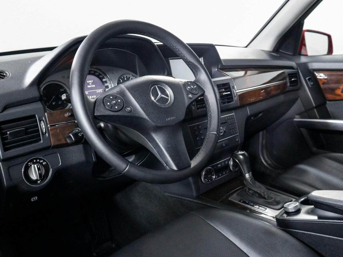 Mercedes-Benz GLK-Класс с пробегом — 2010 год. Фото: #10
