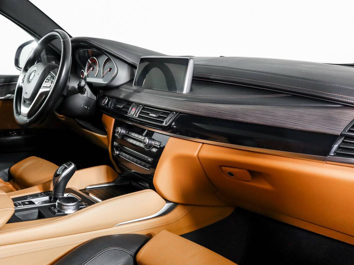 BMW X6 с пробегом — 2017 год. Фото: #3