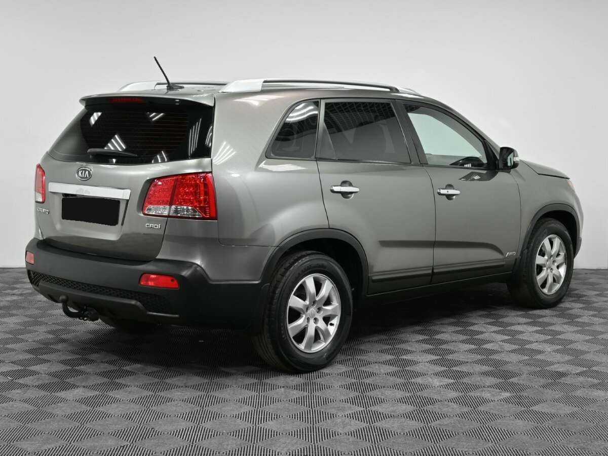 Kia Sorento с пробегом — 2012 год. Фото: #1
