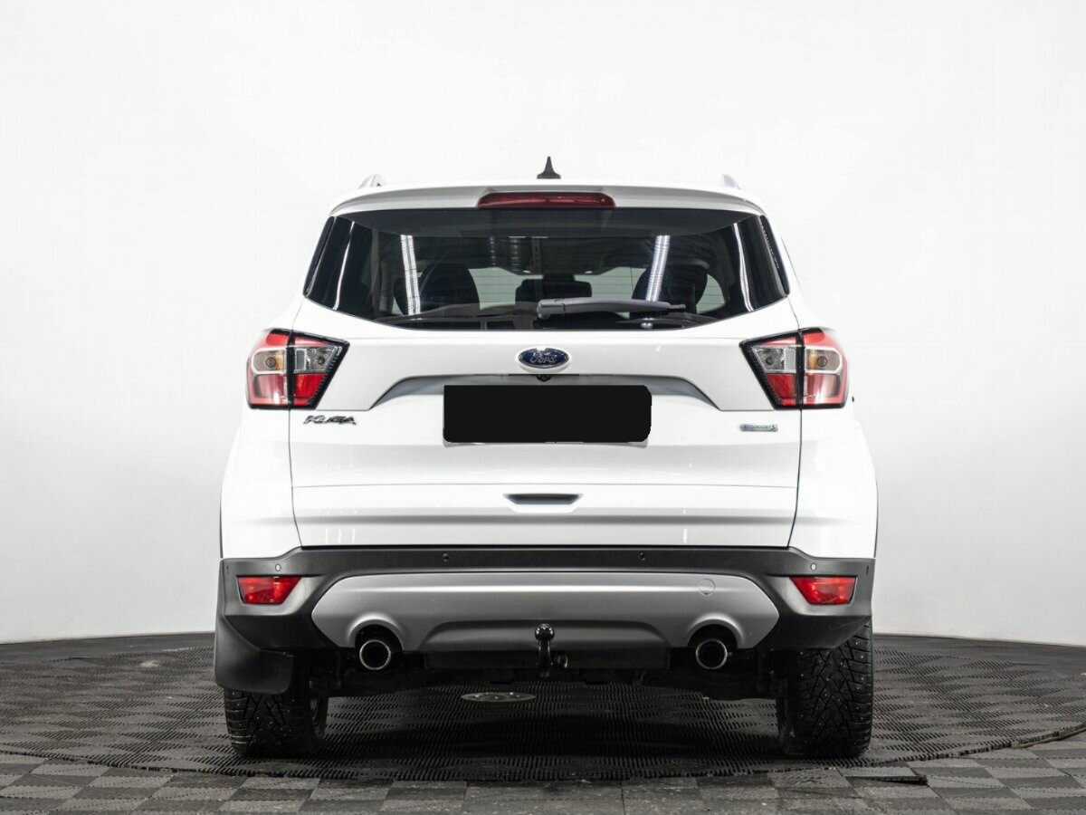 Ford Kuga с пробегом — 2017 год. Фото: #4