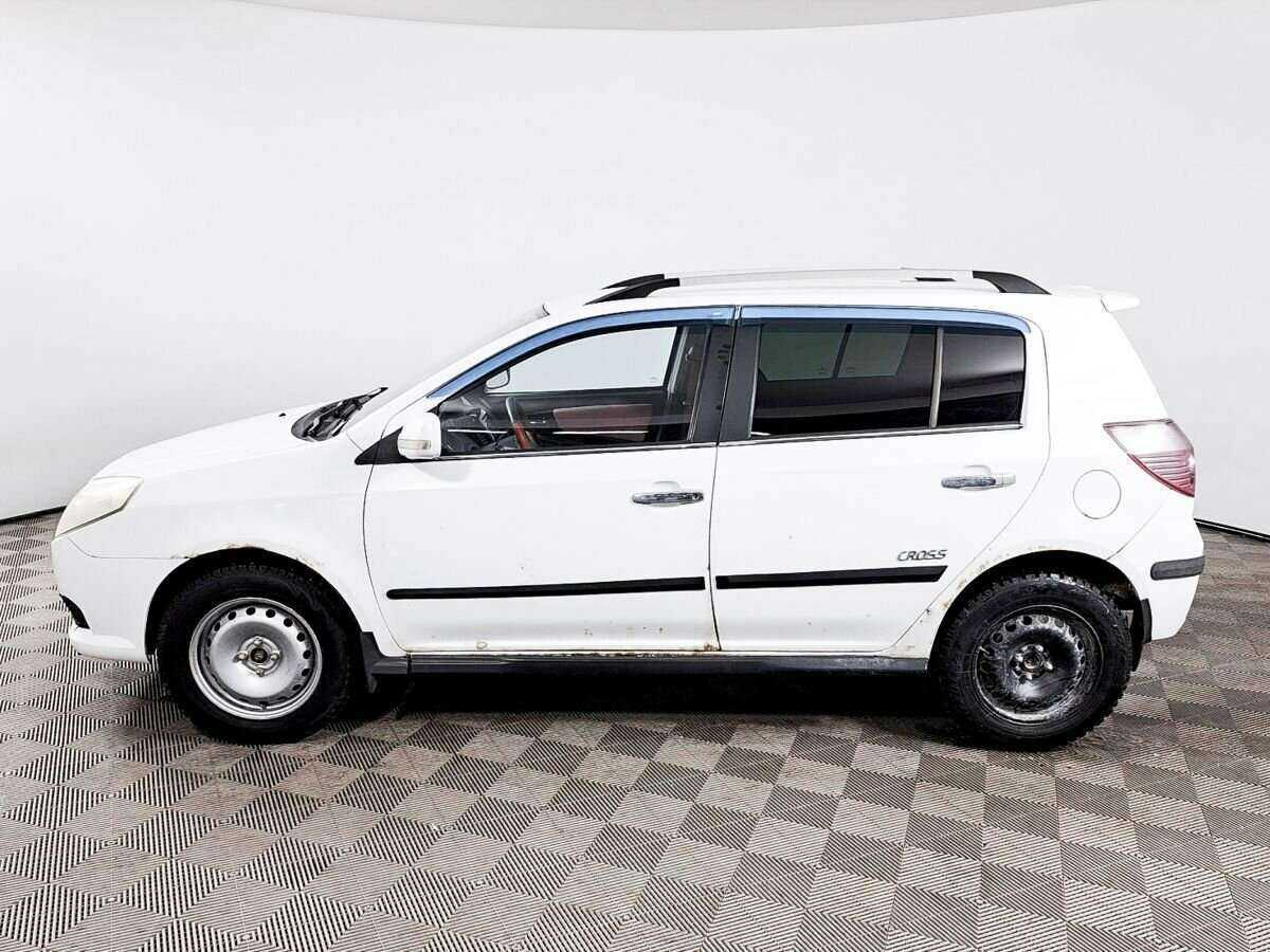 Geely MK Cross с пробегом — 2012 год. Фото: #7