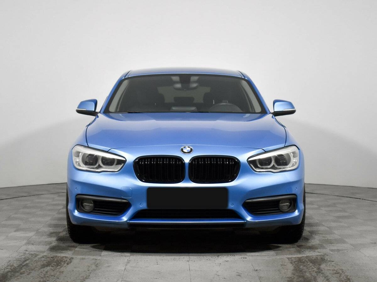 BMW 1 серии с пробегом — 2018 год. Фото: #1