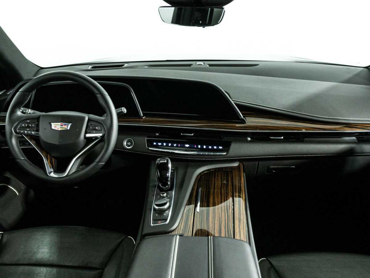 Cadillac Escalade с пробегом — 2021 год. Фото: #10