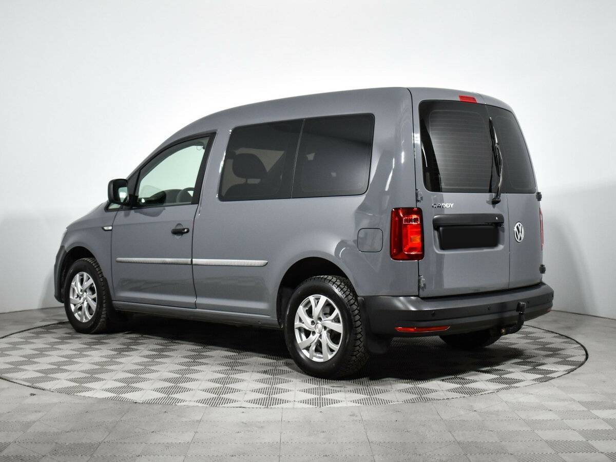 Volkswagen Caddy с пробегом — 2019 год. Фото: #6