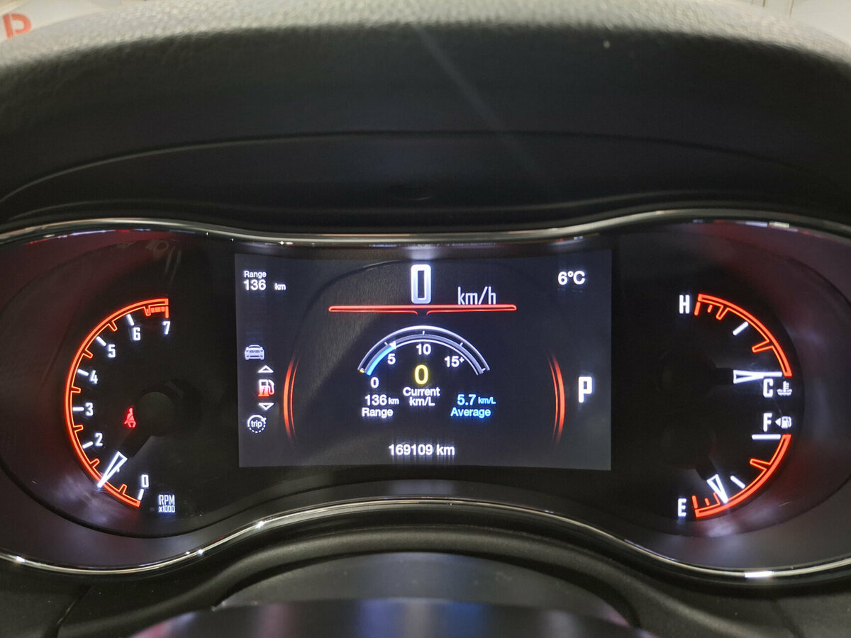 Dodge Durango с пробегом — 2017 год. Фото: #11