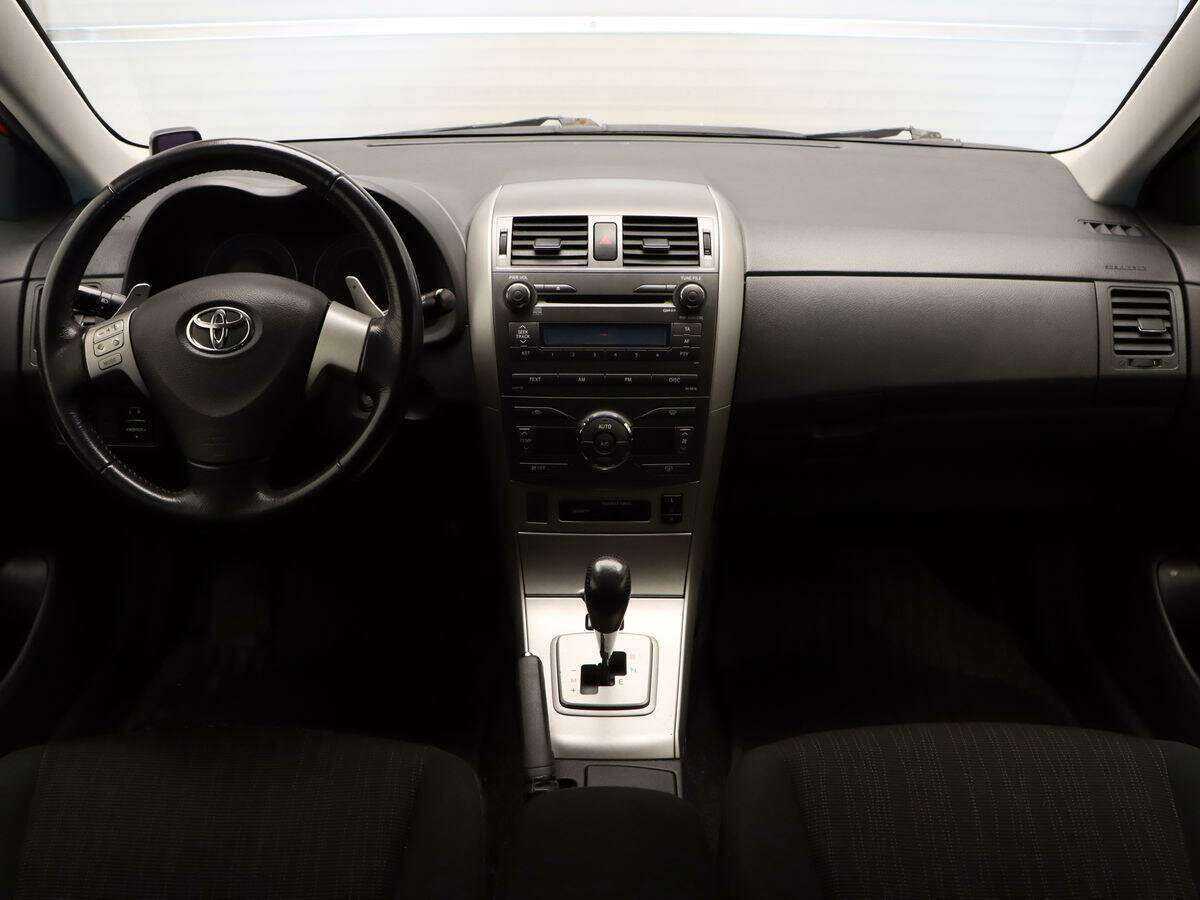 Toyota Corolla с пробегом — 2008 год. Фото: #7