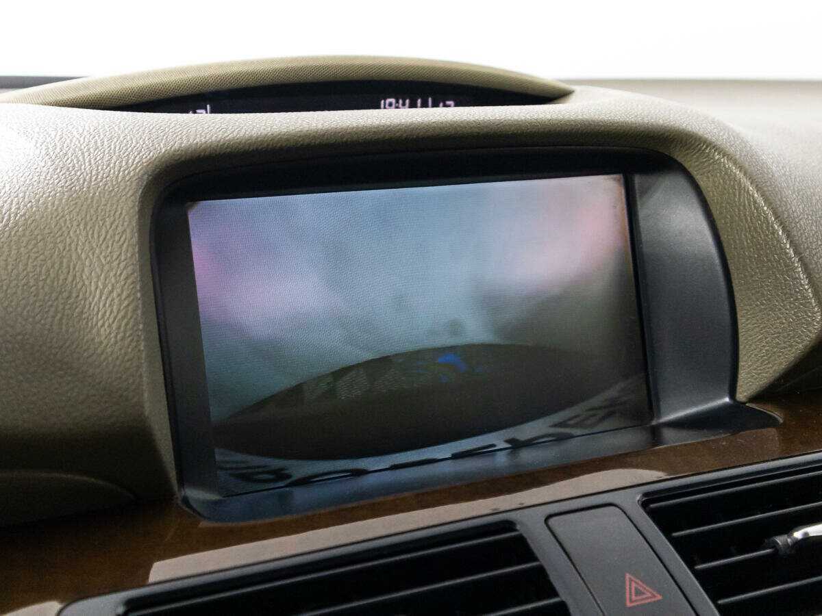 Honda Legend с пробегом — 2006 год. Фото: #17