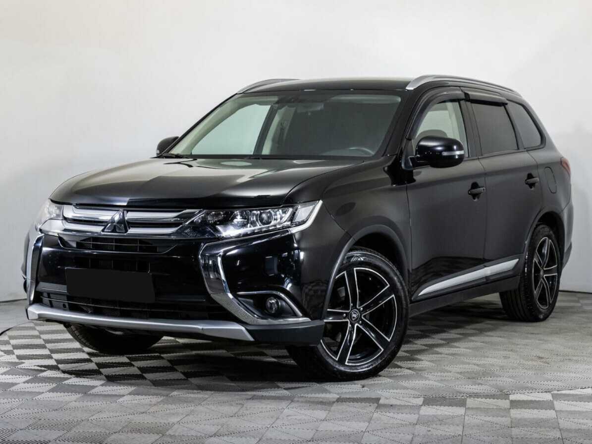 Mitsubishi Outlander с пробегом — 2018 год. Фото: #0